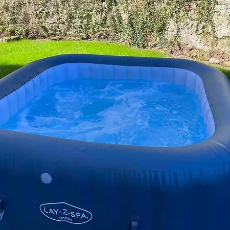 4younic Glonn1 * Boxspring * Jacuzzi * Netflix*65“ * Glonn